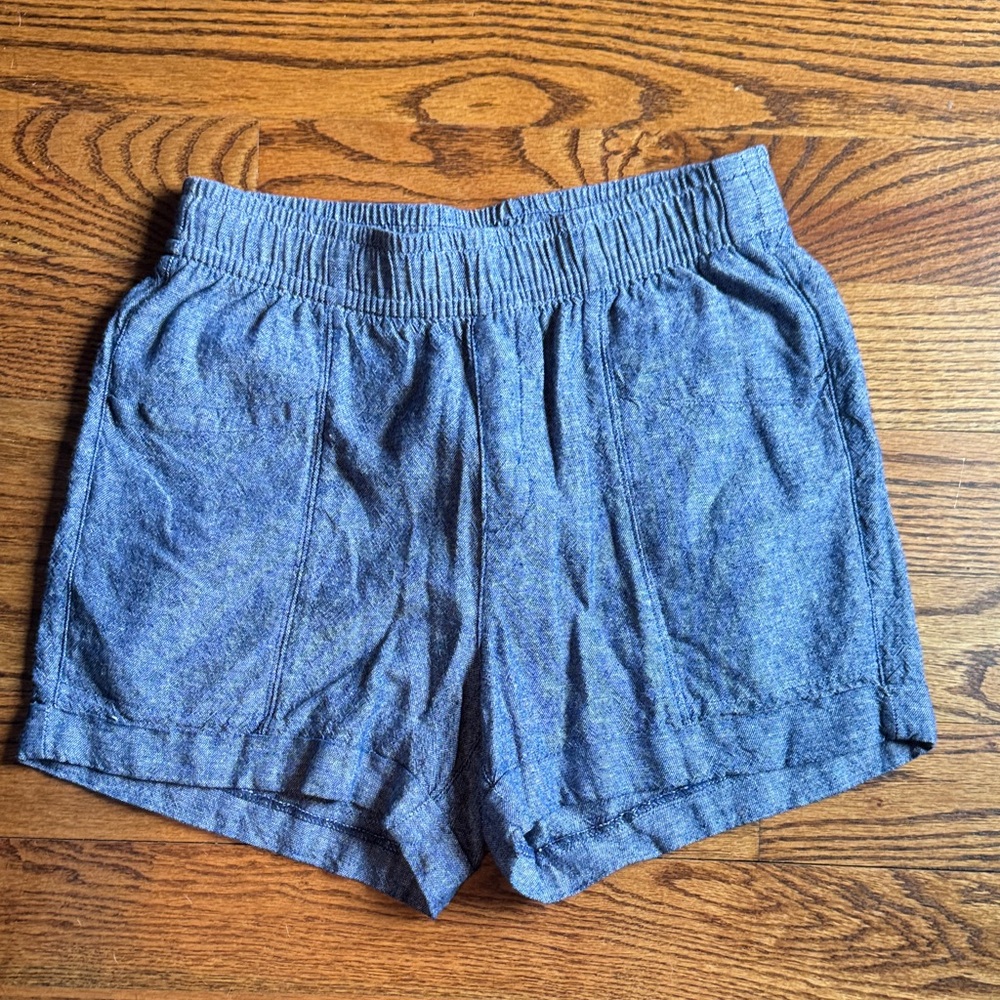 Old Navy Charcoal Gray Women's Shorts